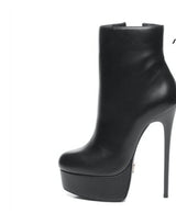 Lauris Couture High Boot