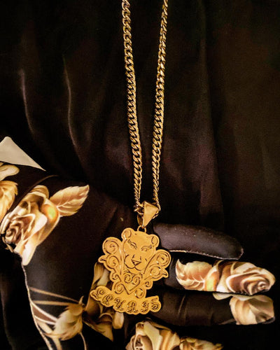 Lauris Couture Women's Necklace & Pendant